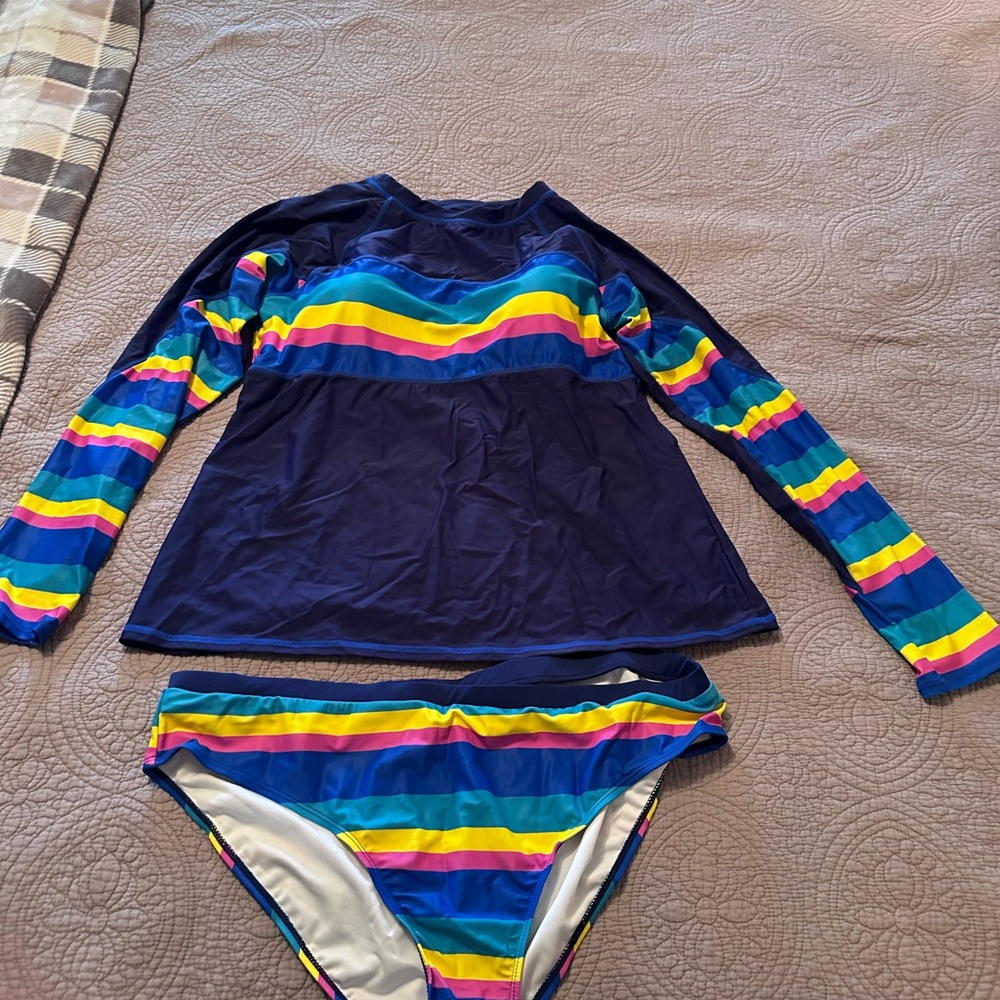 Colorful Striped Women’s Swim Set